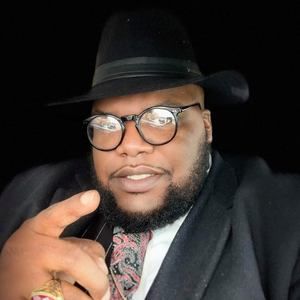 Meet your Posher, Joshua